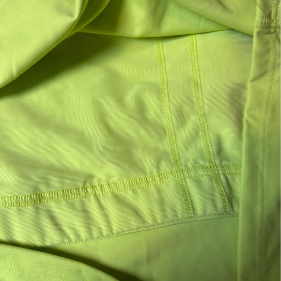 Old Navy Women’s PowerSoft Cropped Shelf-Bra Sports Bra Tank Top Size 4X (Plus) - Picture 15 of 15